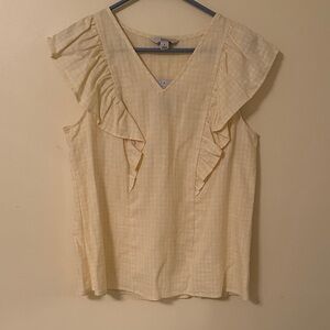Croft & Barrow Light Yellow Ruffled Blouse